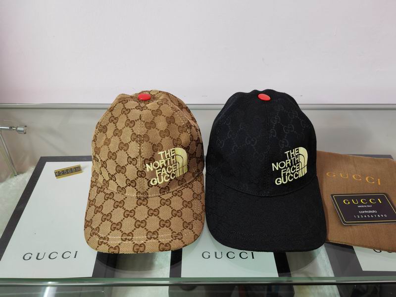 Gucci X The North Face cap 090566